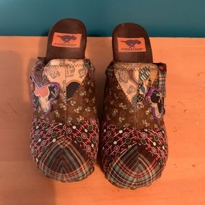 Rocket Dog, vintage clogs